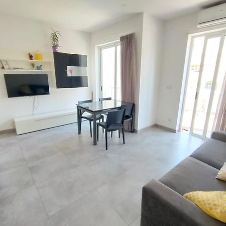 Cosy Seaside Apt, 200M From The Seafront Gzira Екстер'єр фото